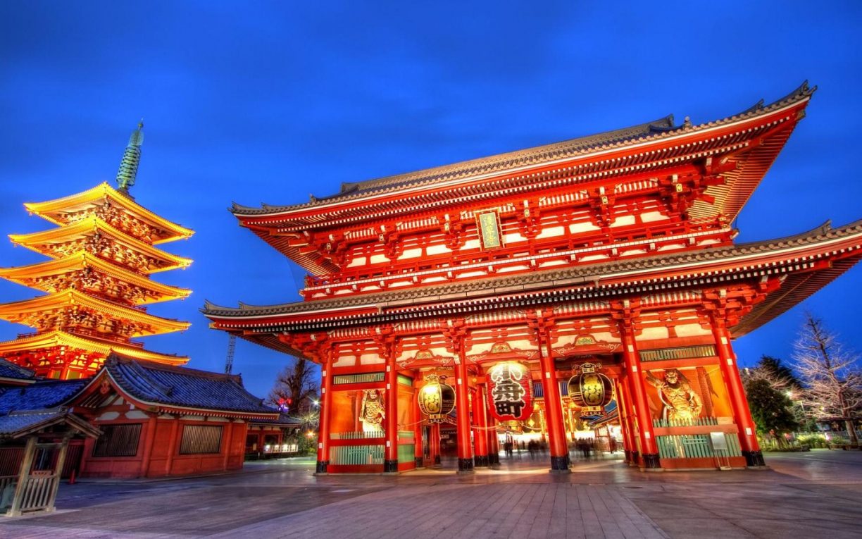 night Sensoji Temple tokyo japan