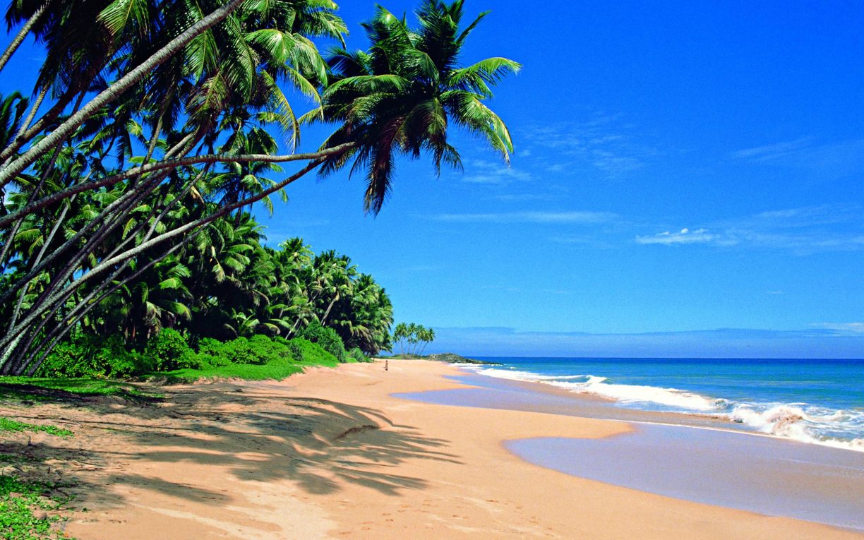 sri lanka beach