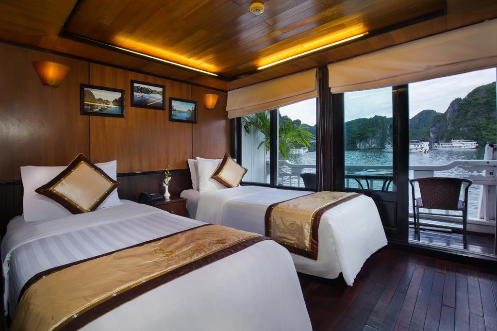 twin syrena cruise halong bay vietnam