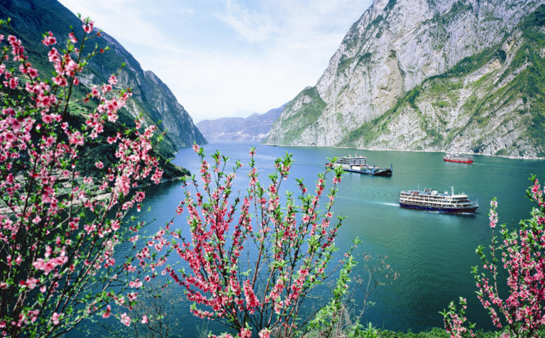 Xiling Gorge yangtze china